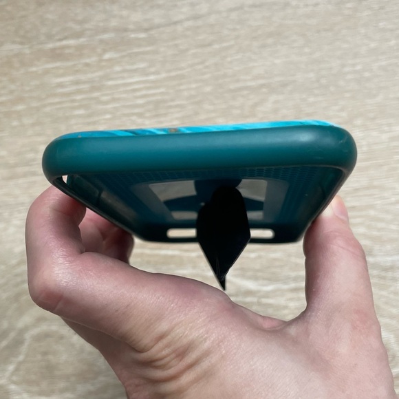 Loopy Case for iPhone X/XS - Picture 2 of 8